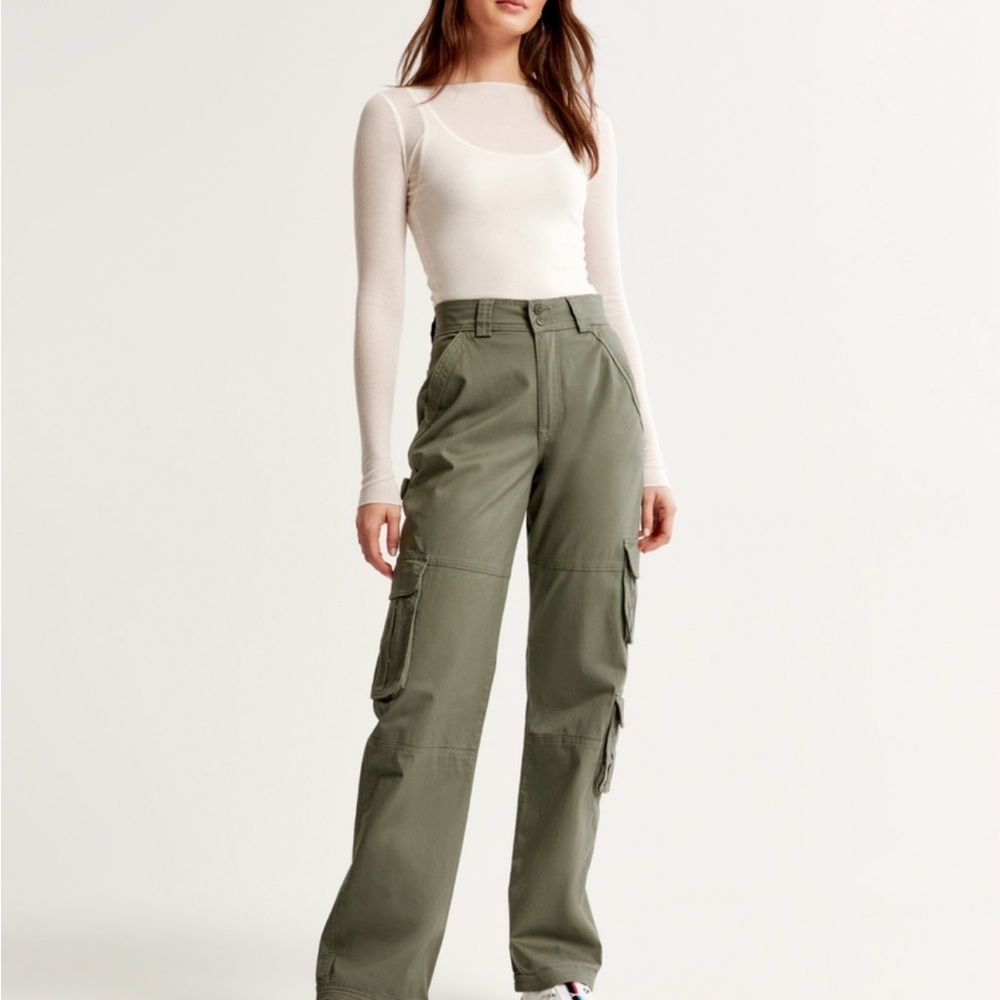 Abercrombie & Fitch Relaxed Olive Cargo Pants